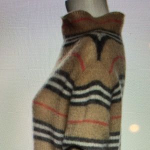 Burberry Sweater